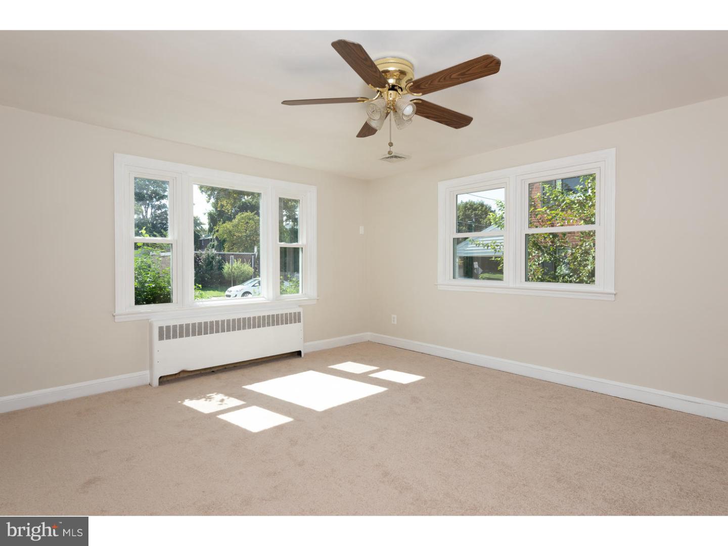 63 Woodbine Road Havertown, PA 19083 - Photo 6 of 25 Living Room
