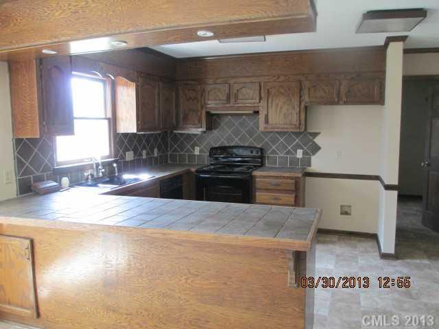 5518 Old Farm Road Gastonia, NC 28056 - Photo 2 of 15 Gallery Image 2
