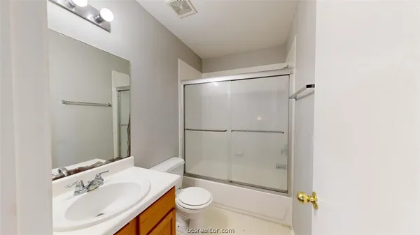 $2,000 | 15214 Meredith Lane, College Station, TX 77845