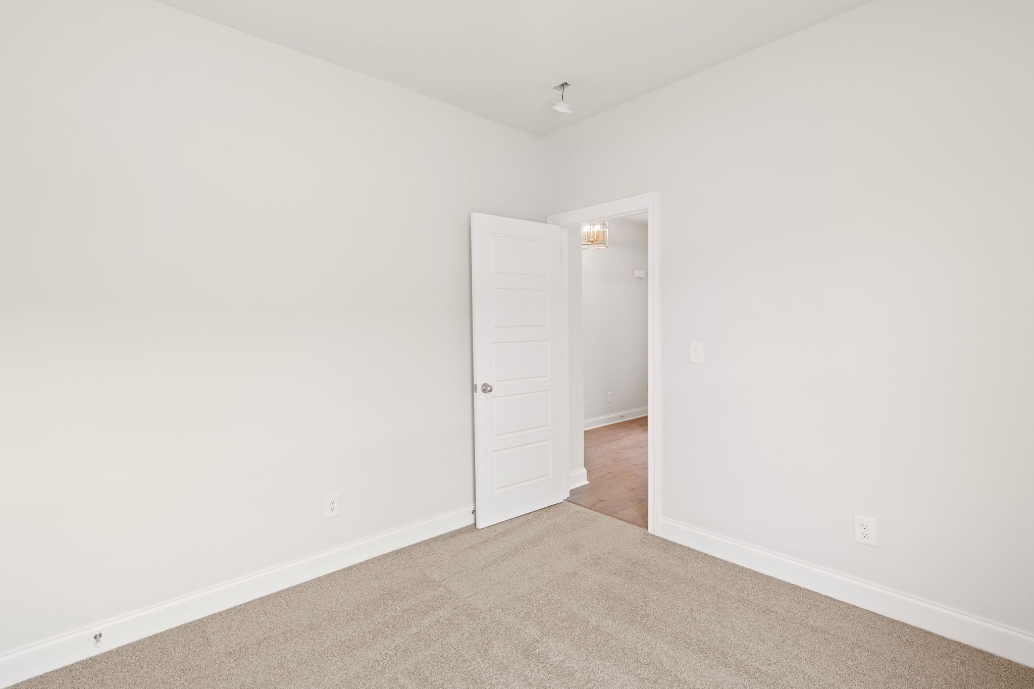 2420 Audubon Lane Murfreesboro, TN 37128 - Photo 25 of 37 a view of an empty room