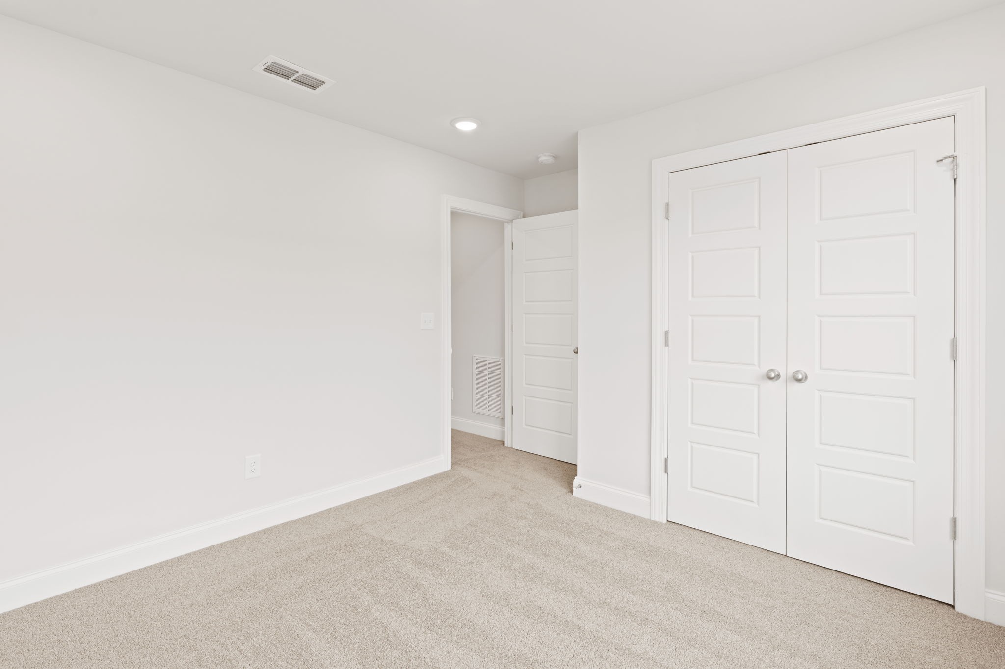2420 Audubon Lane Murfreesboro, TN 37128 - Photo 30 of 37 a view of an empty room