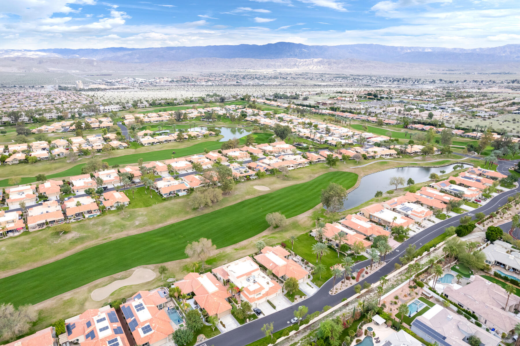 30 Hilton Head Drive Rancho Mirage, CA 92270 - Photo 31 of 33 a view of city with ocean