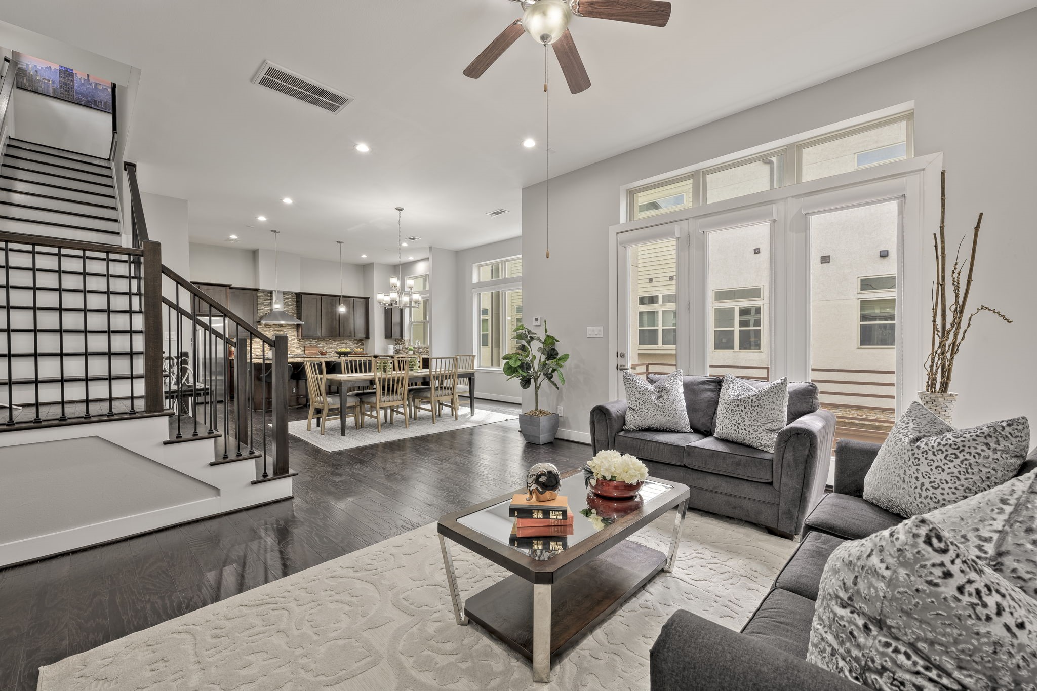 4408 Eli Street, Unit C Houston, TX 77007 - Photo 18 of 48 a living room with furniture and a table