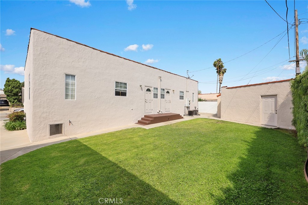 2306 Alhambra Road Alhambra, CA 91801 - Photo 29 of 29 a view of backyard with garage