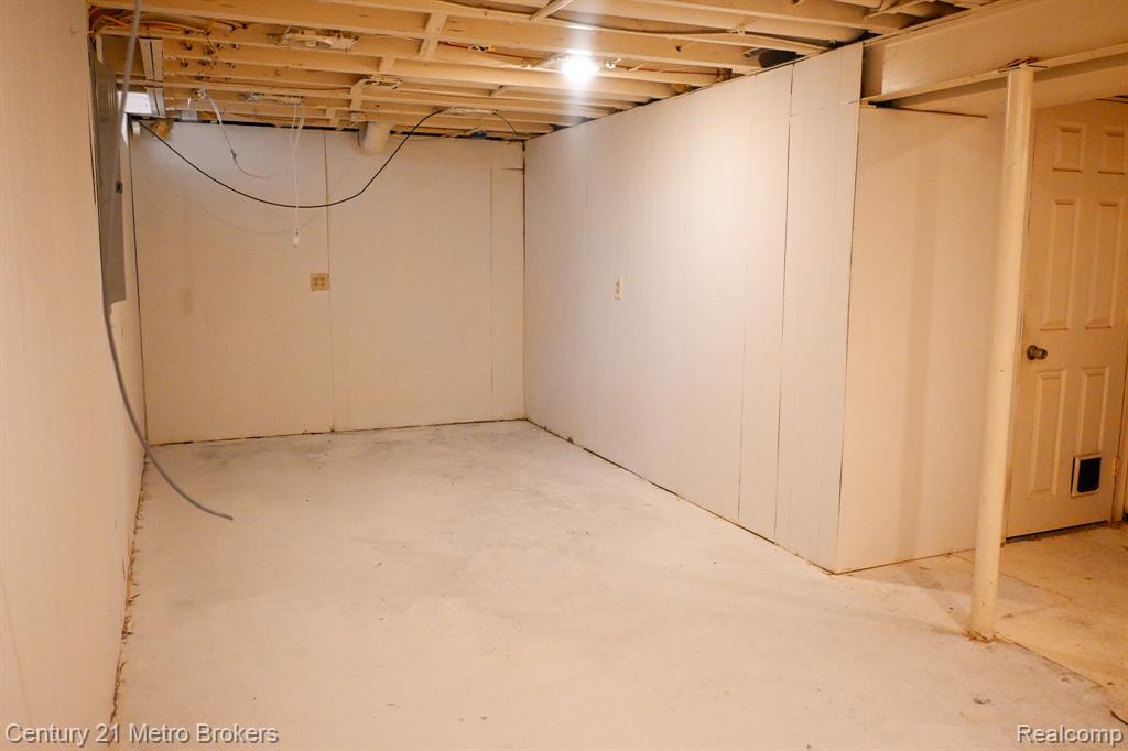 433 Dutch Mill Drive Flushing, MI 48433 - Photo 23 of 26