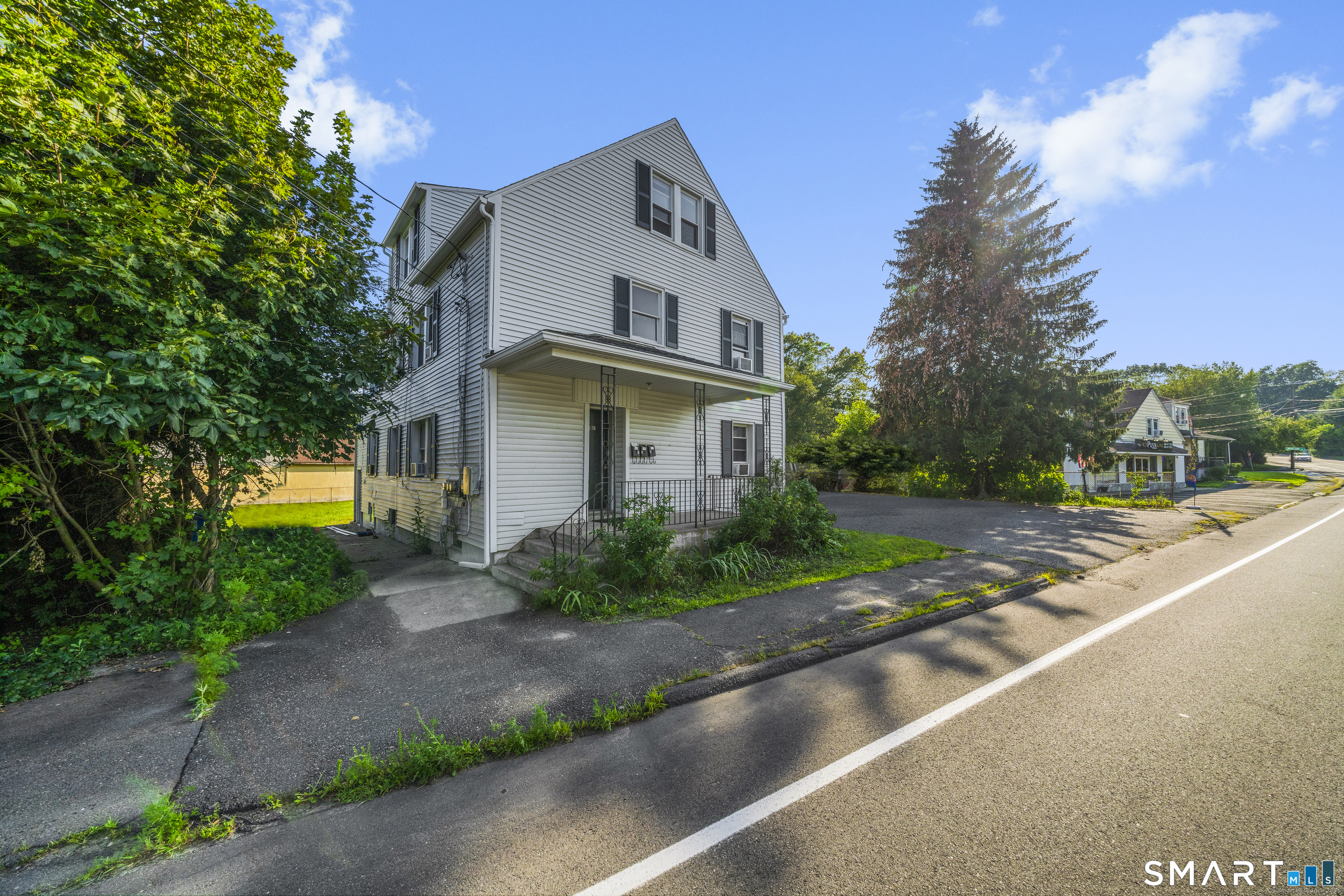383 Davis Street, Unit 2 Watertown, CT 06779 - Photo 22 of 23