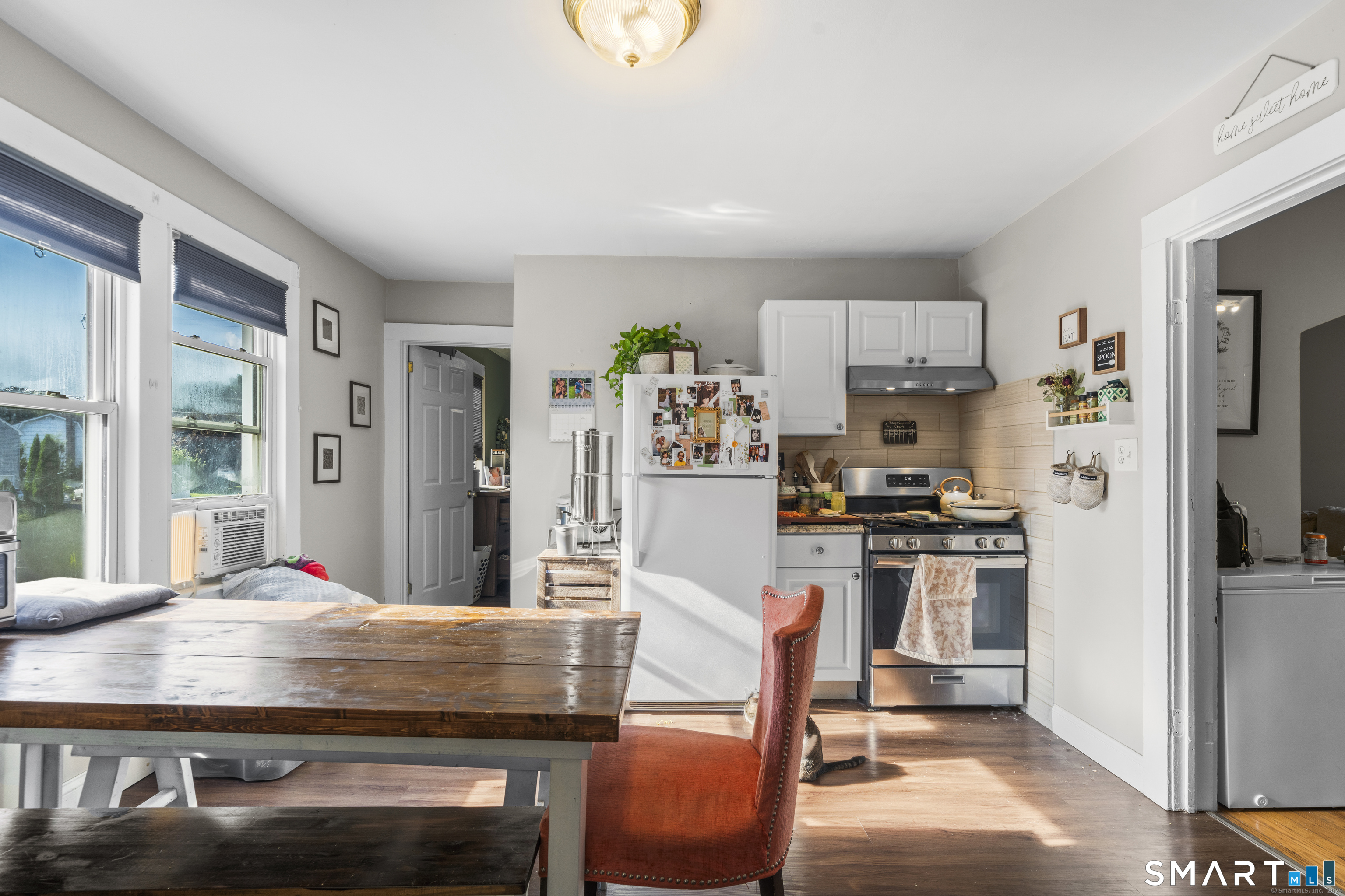 383 Davis Street, Unit 2 Watertown, CT 06779 - Photo 3 of 23