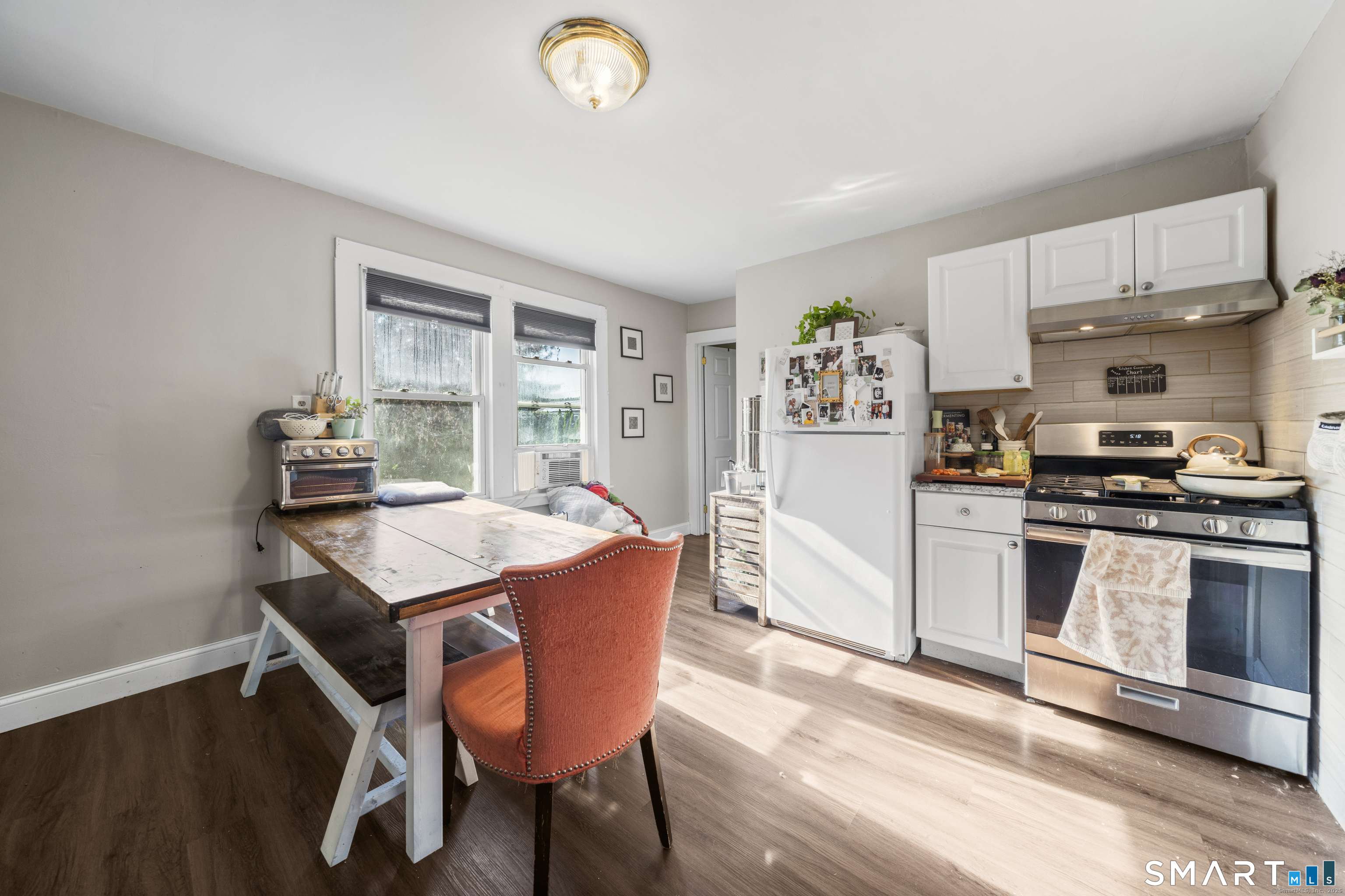 383 Davis Street, Unit 2 Watertown, CT 06779 - Photo 4 of 23