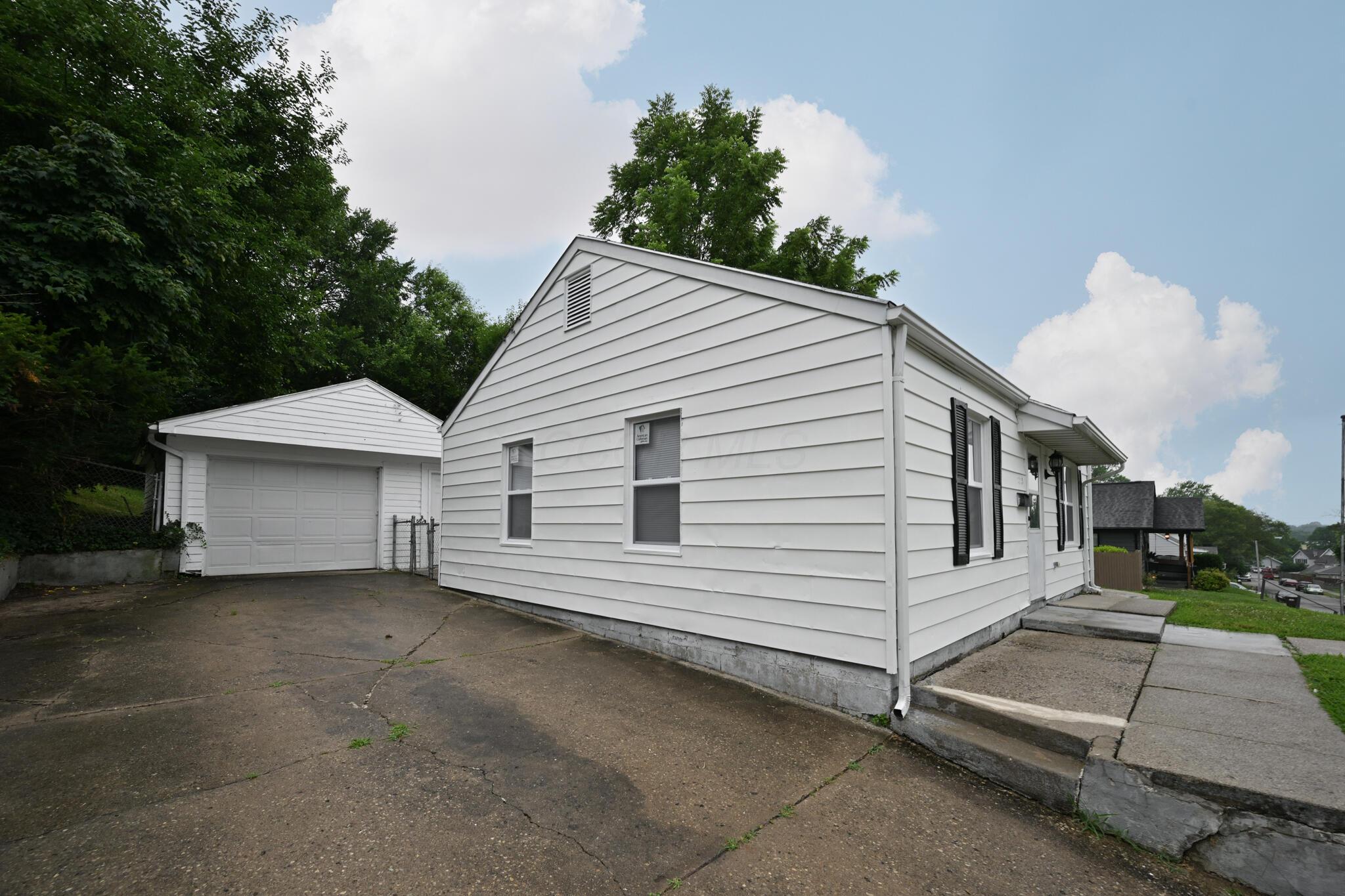 1715 Summit Street Springfield, OH 45503 - Photo 20 of 29 20250716-1715 Summit-023