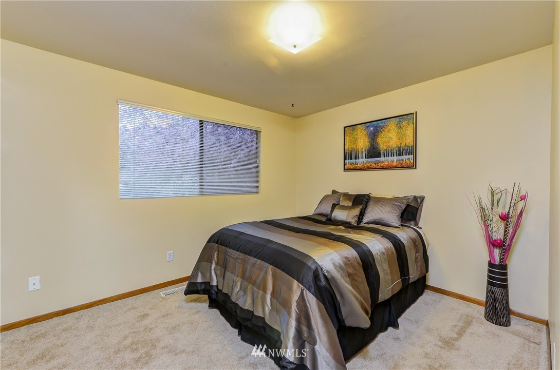 103 182nd Street Southwest Bothell, WA 98012 - Photo 13 of 20