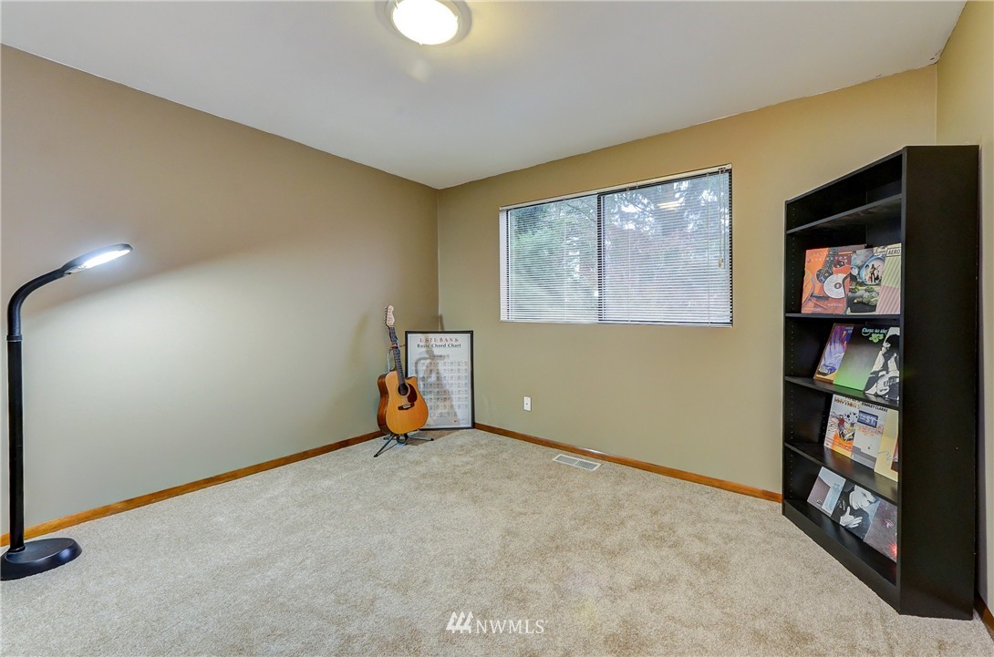 103 182nd Street Southwest Bothell, WA 98012 - Photo 14 of 20
