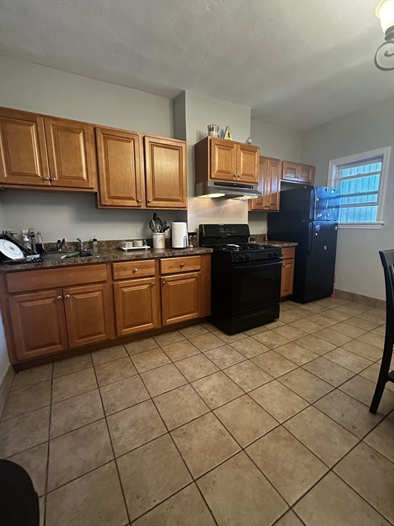 140 Bennington Street, Unit 2 Boston, MA 02128 - Photo 2 of 3