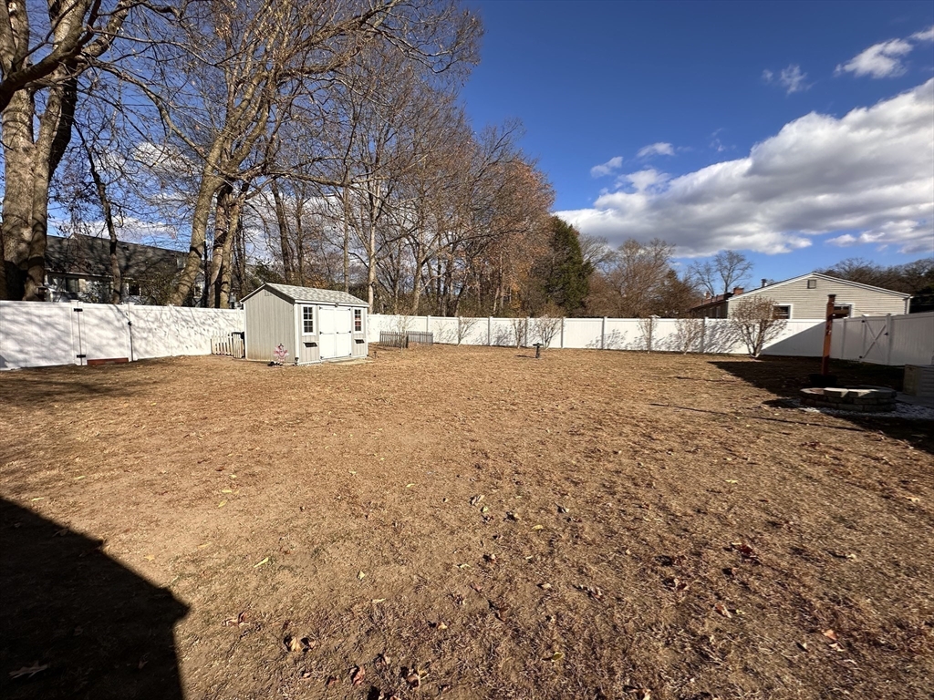 36 Sunbrier Road Springfield, MA 01129 - Photo 24 of 30