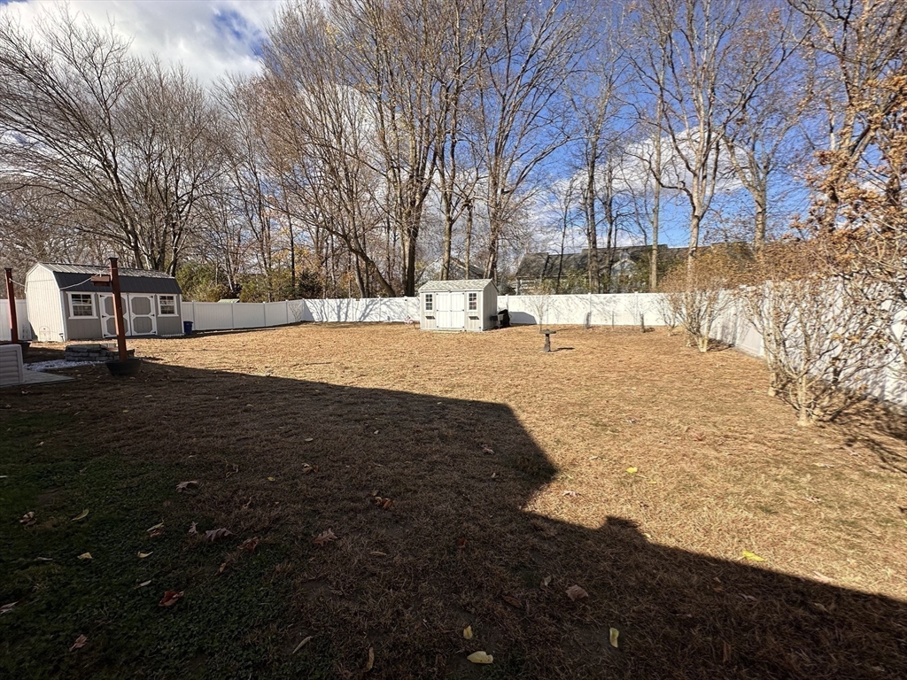 36 Sunbrier Road Springfield, MA 01129 - Photo 25 of 30