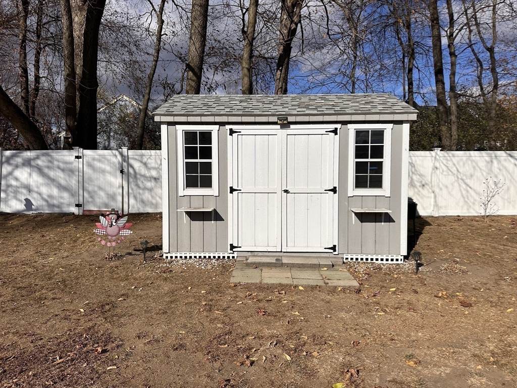 36 Sunbrier Road Springfield, MA 01129 - Photo 28 of 30