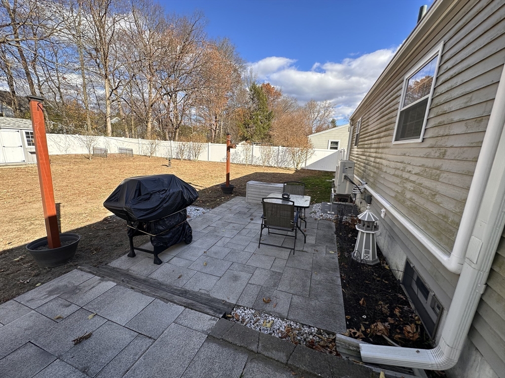 36 Sunbrier Road Springfield, MA 01129 - Photo 29 of 30
