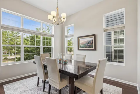 $750,000 | 33 North Lincoln Lane, Arlington Heights, IL 60004