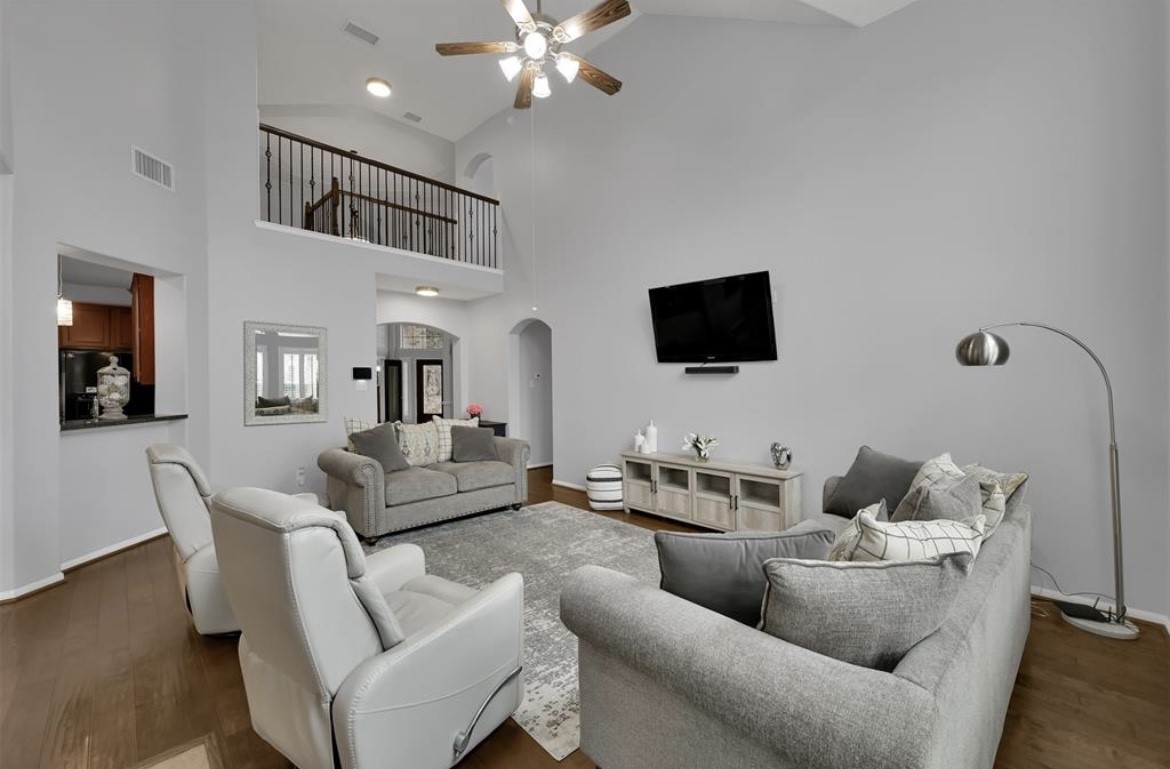 25023 Knob Pines Court Spring, TX 77389 - Photo 7 of 17