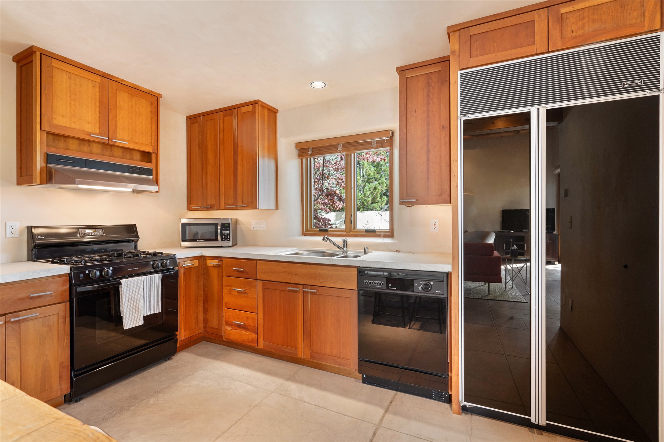 3 East Golden Eagle Road Santa Fe, NM 87506 - Photo 57 of 93 guest house kitchen
