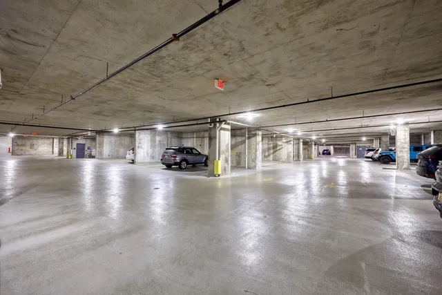 $325,000 | 309 West Washington Avenue, Unit 502, Madison, WI 53703