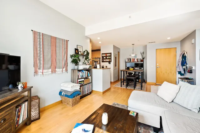 $325,000 | 309 West Washington Avenue, Unit 502, Madison, WI 53703