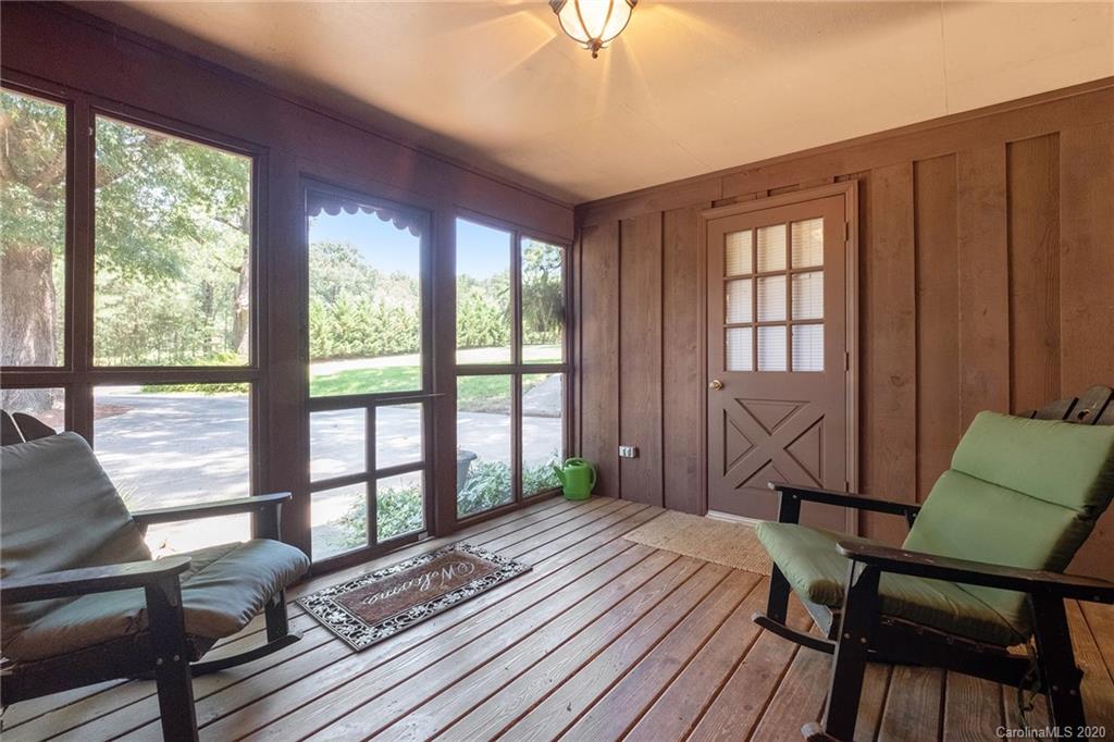 960 Irish Potato Road Concord, NC 28025 - Photo 4 of 28 Gallery Image 4