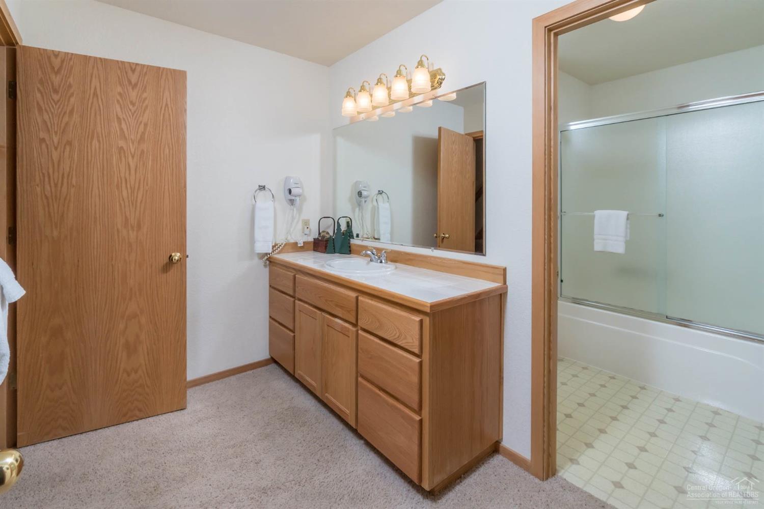 58082 Kinglet Road Sunriver, OR 97707 - Photo 11 of 18 Additional Photo