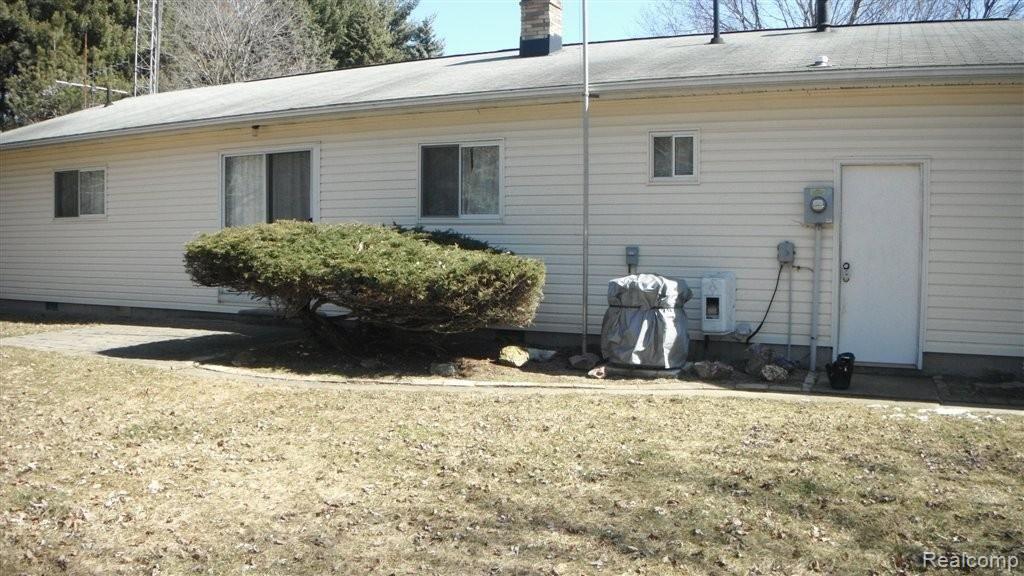 46800 Bemis Road Belleville, MI 48111 - Photo 7 of 15 46800 Bemis 012.JPG