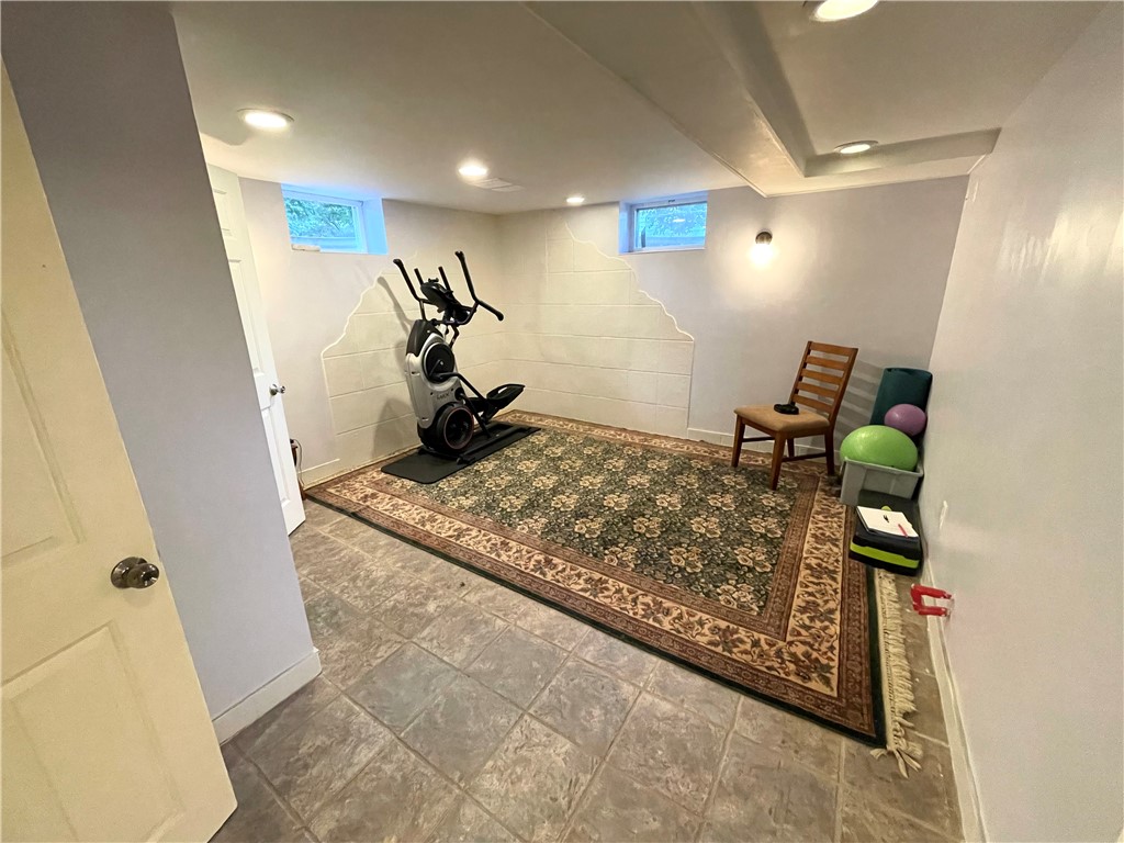 3770 Mendon Road Cumberland, RI 02864 - Photo 34 of 40