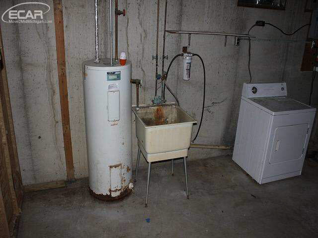 603 East Allen Road Howell, MI 48855 - Photo 28 of 28 20458018-27.JPG