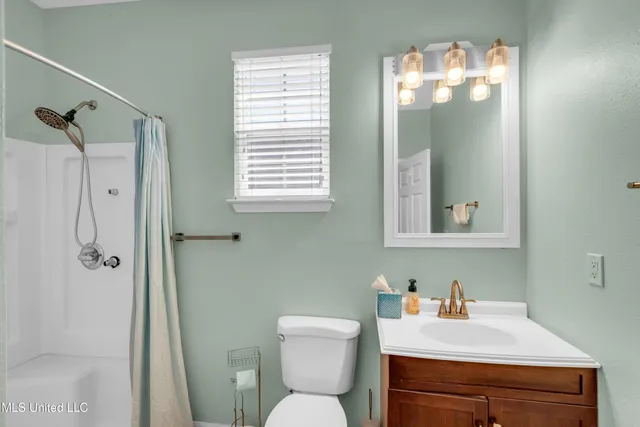 $250,000 | 547 Howard Avenue, Biloxi, MS 39530