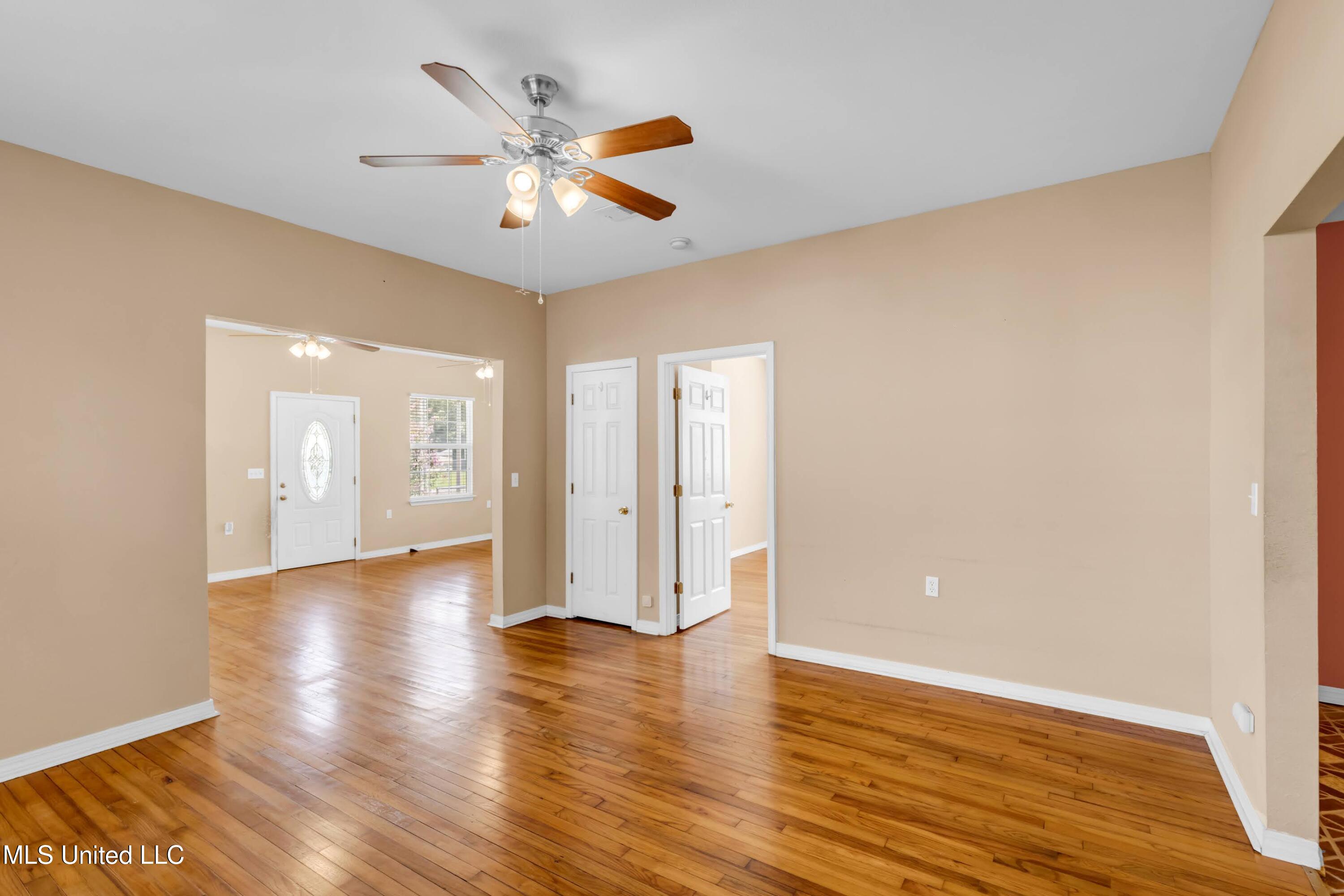 547 Howard Avenue Biloxi, MS 39530 - Photo 24 of 33 547HowardAve-12