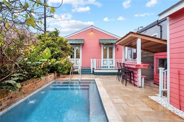 $3,950 | 4938 Laurel Street, New Orleans, LA 70115