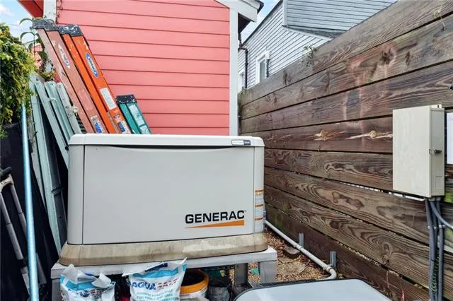 $3,950 | 4938 Laurel Street, New Orleans, LA 70115