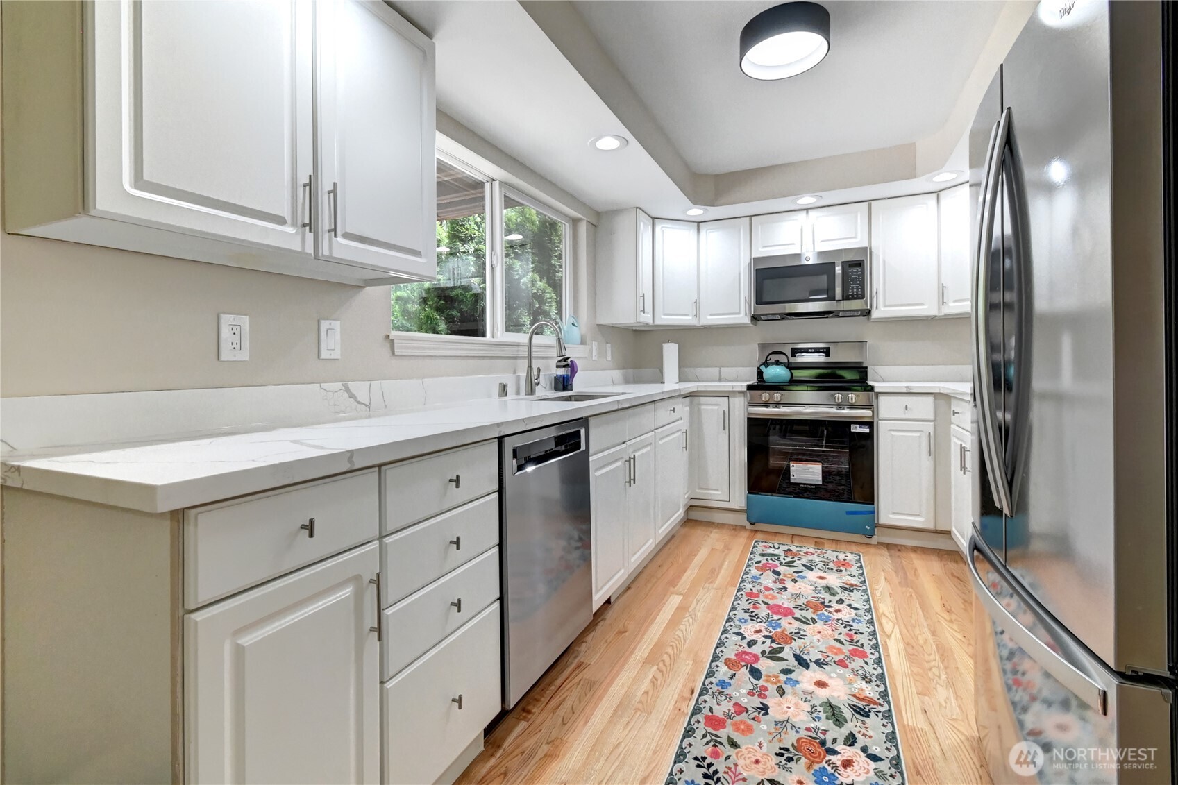 28539 Northeast Tolt Hill Road Carnation, WA 98014 - Photo 7 of 36