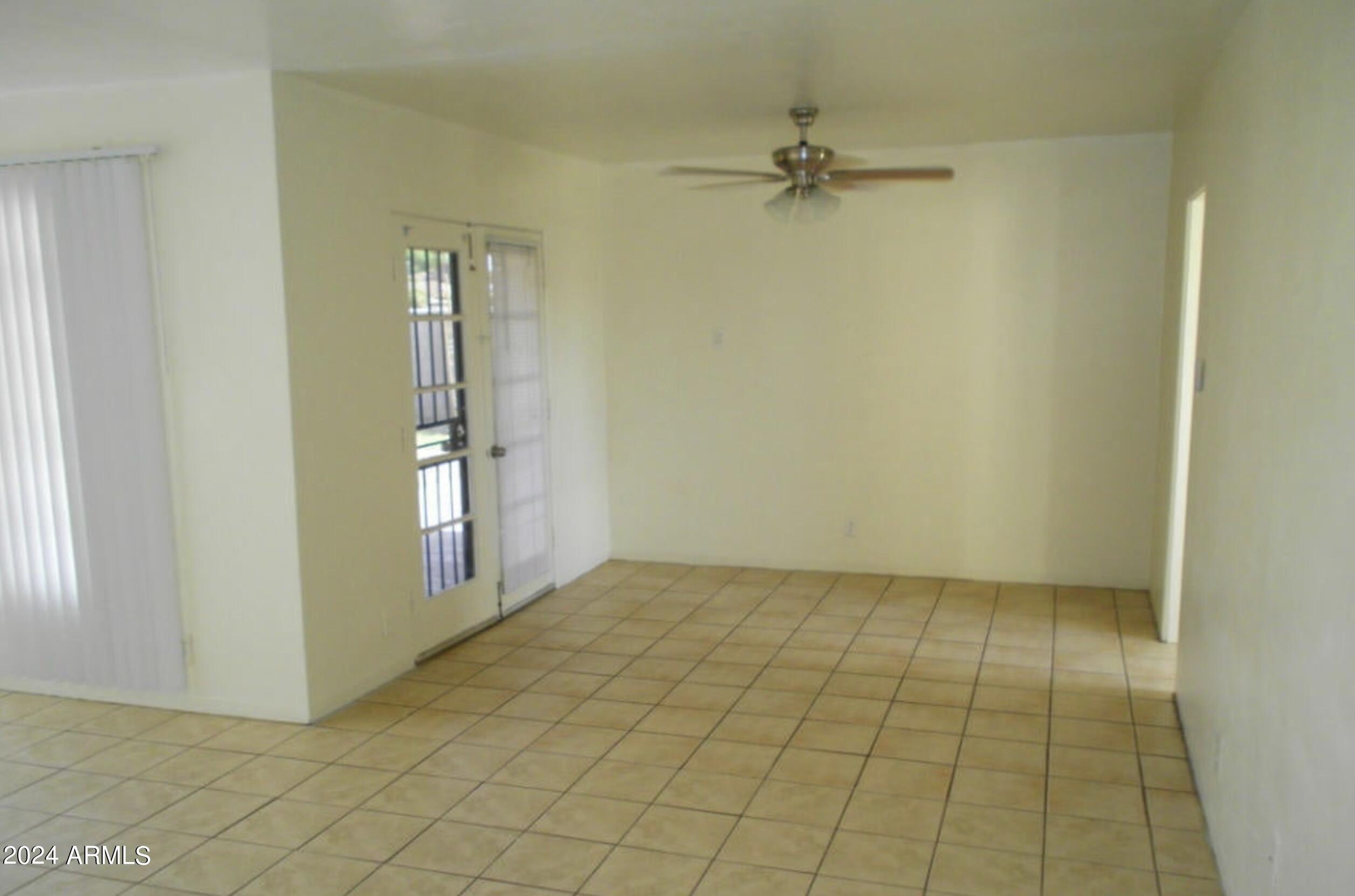 1640 West Indian School Road Phoenix, AZ 85015 - Photo 4 of 4 IMG_0630