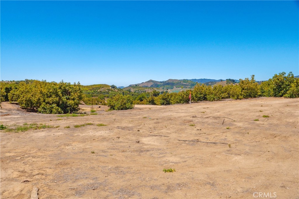 2526 Camaron Road Temecula, CA 92590 - Photo 16 of 34 Gentle land and several homesite areas to build an estate home!