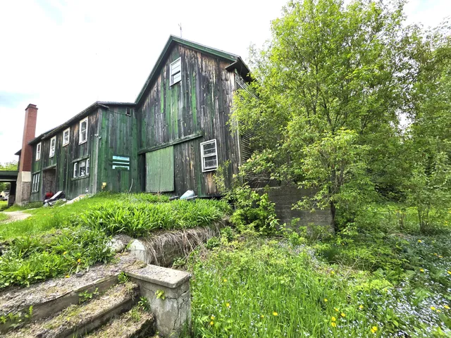 $115,000 | 15 York Street, Caribou, ME 04736