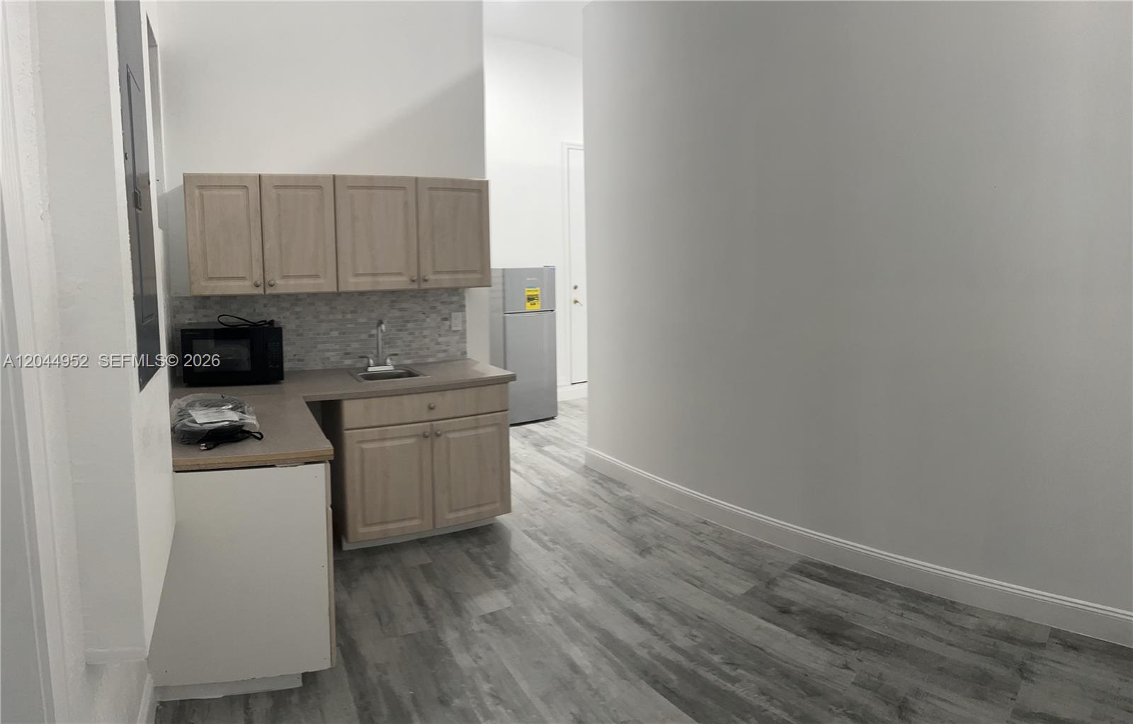 8208 Southwest 166th Place Miami, FL 33193 - Photo 33 of 37