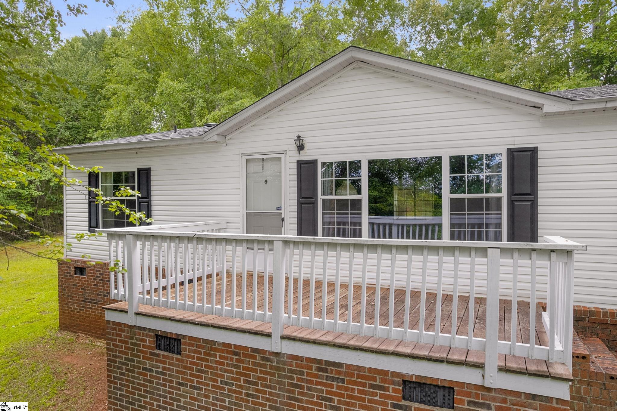 107 Lost Farm Road Liberty, SC 29657 - Photo 4 of 36
