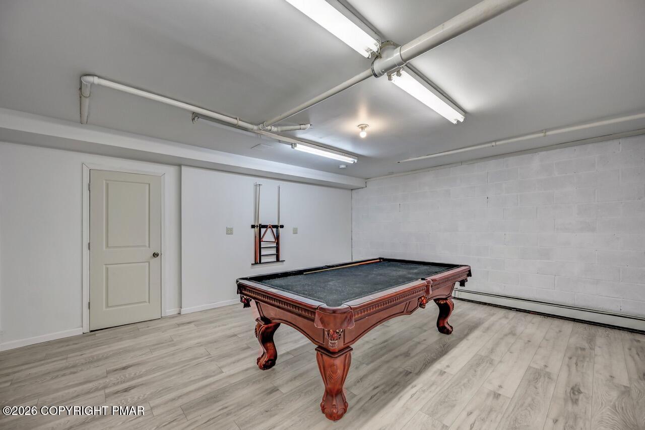 325 Chestnut Road East Stroudsburg, PA 18302 - Photo 44 of 50 a room with gym equipment