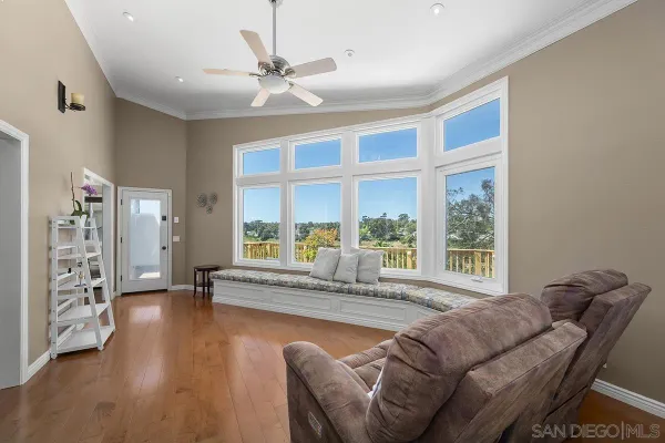 $2,699,000 | 3190 Galloway Drive, San Diego, CA 92122