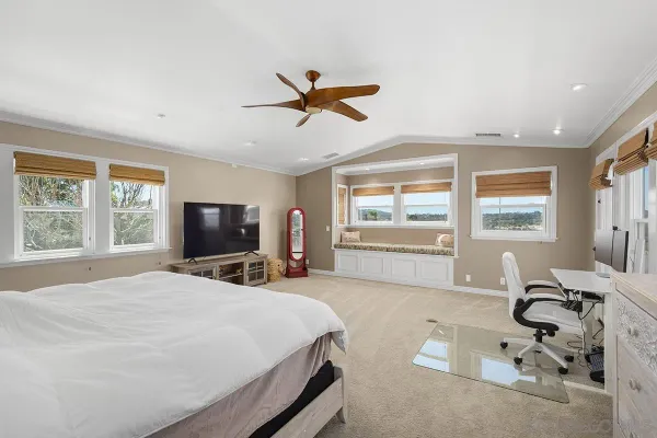 $2,699,000 | 3190 Galloway Drive, San Diego, CA 92122