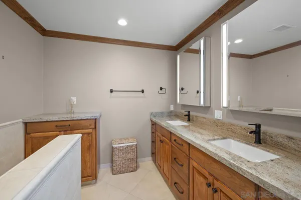 $2,699,000 | 3190 Galloway Drive, San Diego, CA 92122