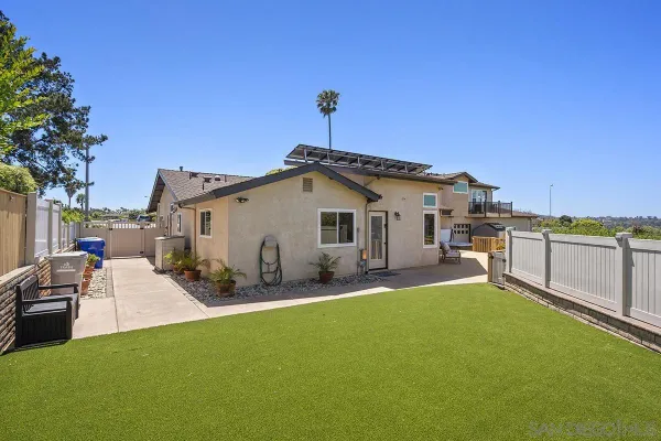$2,699,000 | 3190 Galloway Drive, San Diego, CA 92122
