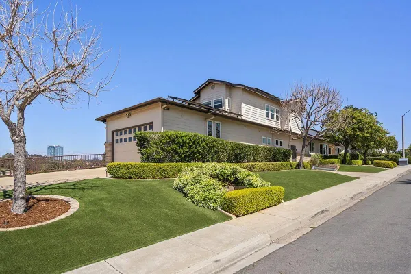 $2,699,000 | 3190 Galloway Drive, San Diego, CA 92122