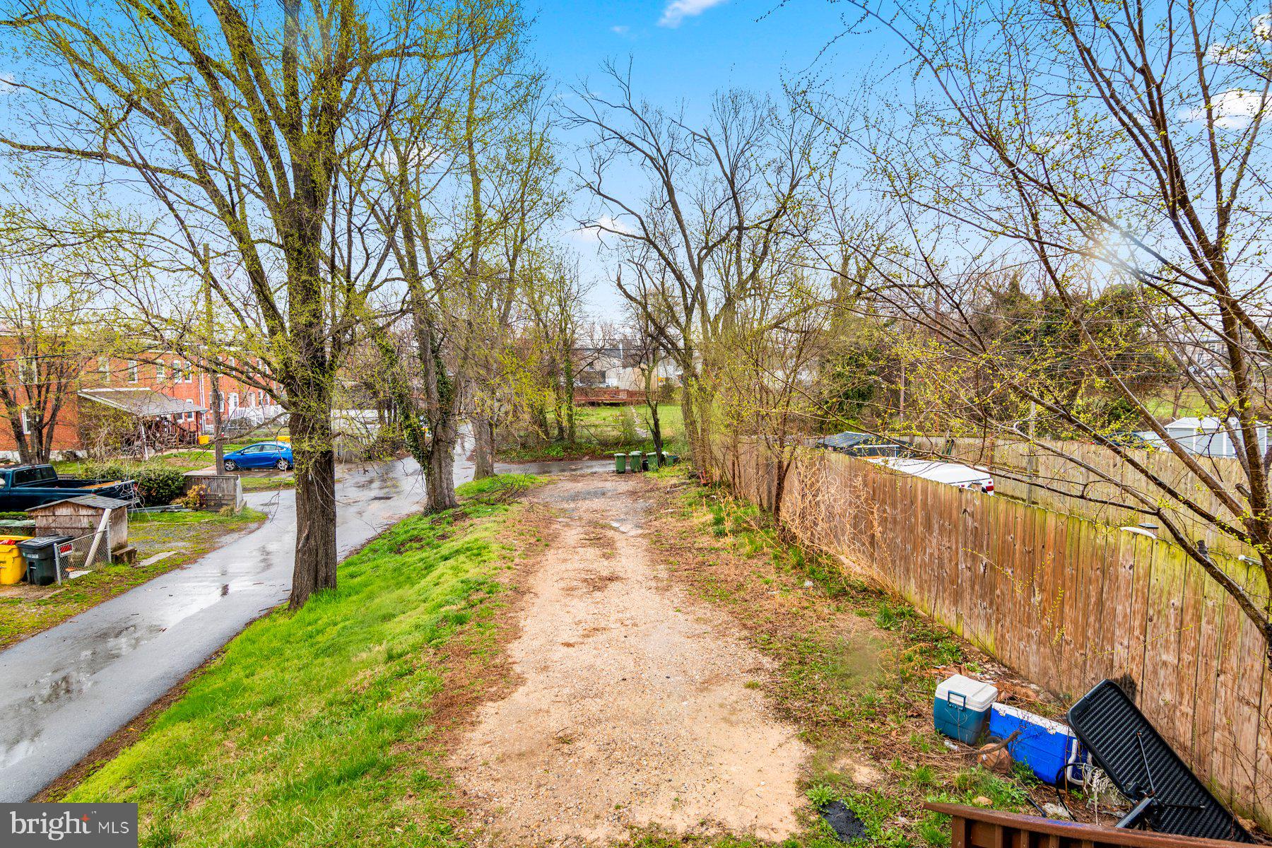 5201 Brookwood Road Baltimore, MD 21225 - Photo 29 of 34