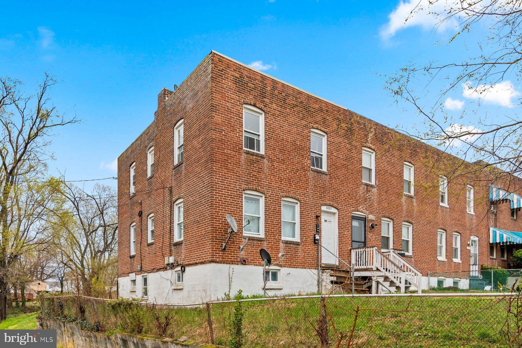 5201 Brookwood Road Baltimore, MD 21225 - Photo 34 of 34