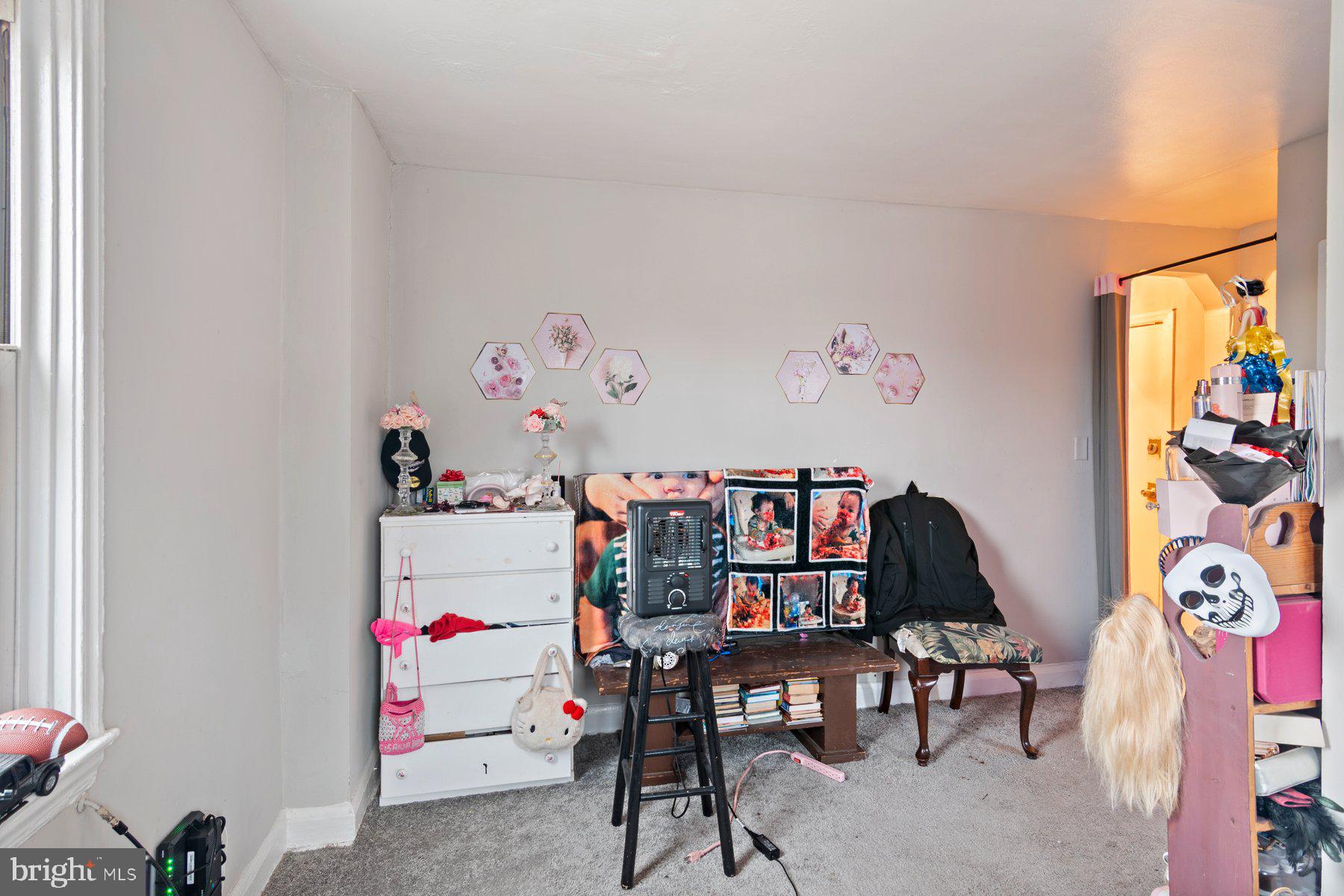 5201 Brookwood Road Baltimore, MD 21225 - Photo 7 of 34