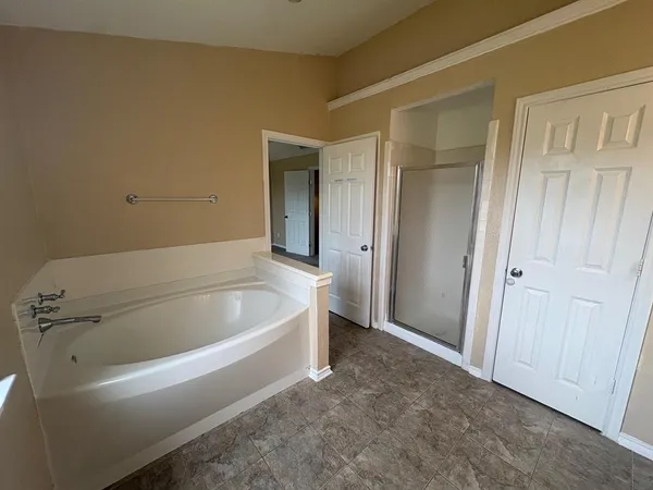 $325,000 | 320 Williams Street, Cedar Hill, TX 75104